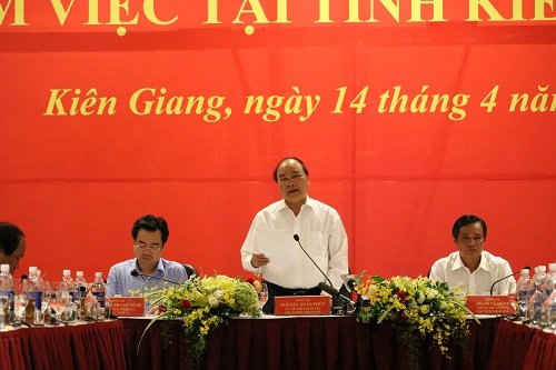 Thủ tướng Nguyễn Xuân phúc phát biểu tại buổi làm việc