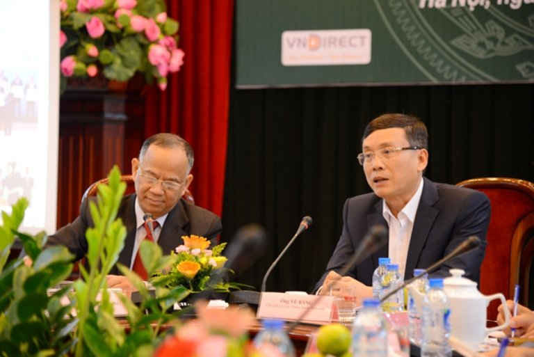 Ông Vũ Bằng – Chủ tịch Ủy ban Chứng khoán Nhà nước phát biểu tại buổi Tọa đàm - Giao lưu