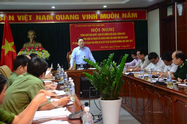Ông Mùa A Sơn, Chủ tịch UBND tỉnh Điện Biên phát biểu chỉ đạo hội nghị