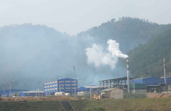 Quá trình đốt rác tại Nhà máy xử lý rác thải của Công ty CP Galax – Chi nhánh Nghệ An gây khói, bụi ô nhiễm  nghiêm trọng