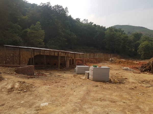 Phúc Yên - Vĩnh Phúc: Xẻ thịt rừng phòng hộ xây lò đốt than