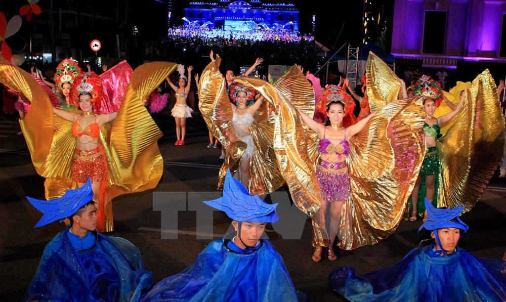 Lễ hội đường phố là một trong những sự kiện được mong đợi nhất tại Festival biển