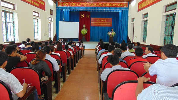 Ban Dân tộc Thanh Hóa tuyên  truyền về giảm thiểu tảo hôn và hôn nhân cận huyết thống tại huyện Mường Lát.