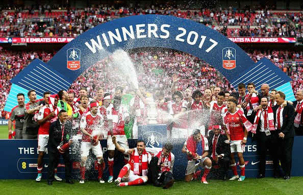 Arsenal giành chức vô địch FA Cup sau khi vượt qua Chelsea 2-1 trong trận chung kết