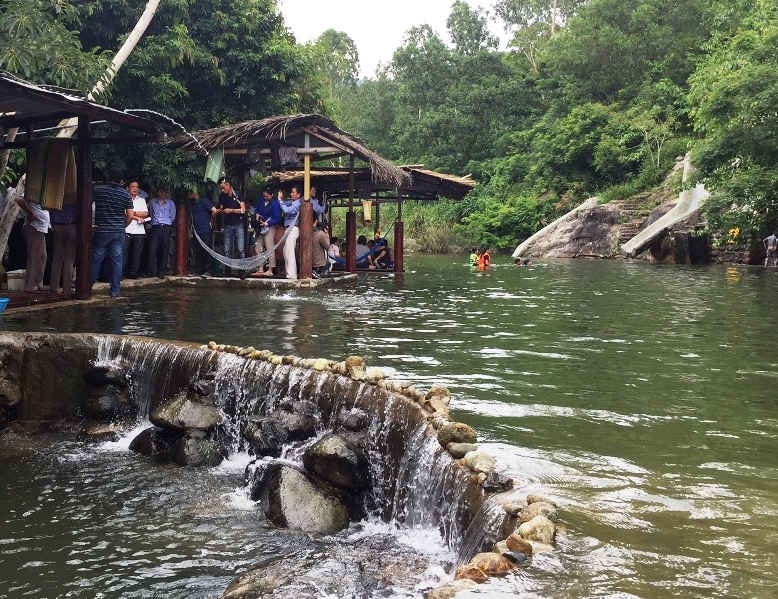 Cuối năm 2016, lực lượng đã đi kiểm tra, trong khu vực này có một số diện tích thuộc về quy hoạch khu du lịch Làng Vân mở rộng