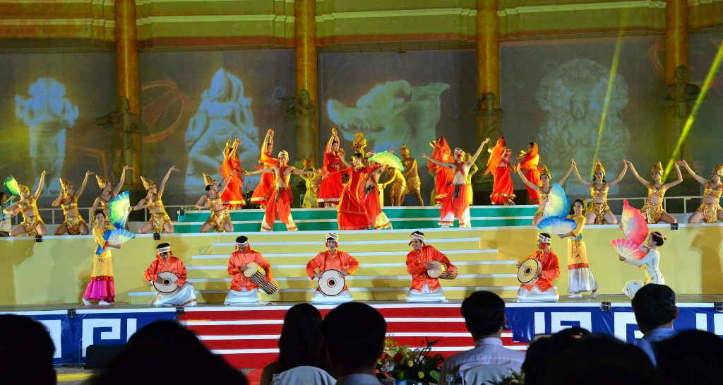 Múa hát về huyền thoại Pô Inư Nagar