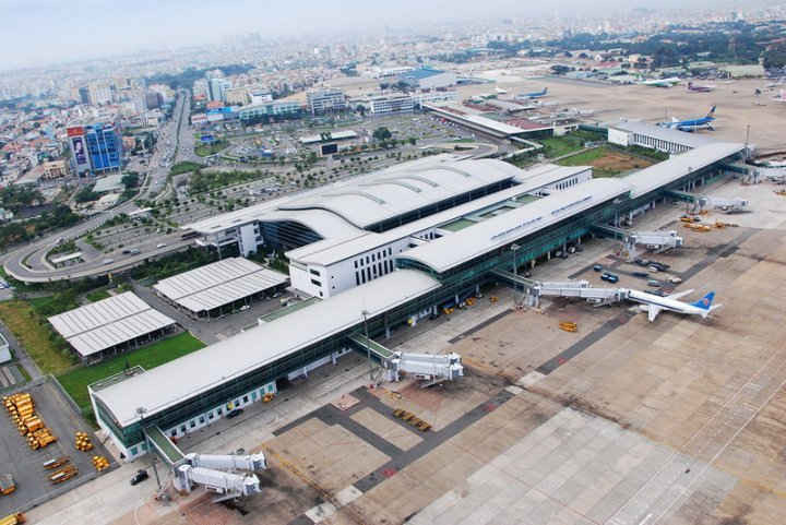 Thủ tướng giao Bộ GTVT chủ trì, thuê tư vấn nước ngoài đánh giá, khảo sát mở rộng sân bay Tân Sơn Nhất