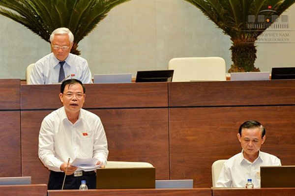 Bộ trưởng Bộ NN&PTNT Nguyễn Xuân Cường nhấn mạnh như vậy tại phiên Quốc hội thảo luận tại Hội trường về Dự án Luật Bảo vệ và phát triển rừng (sửa đổi) ngày 19/6. Ảnh: quochoi.vn