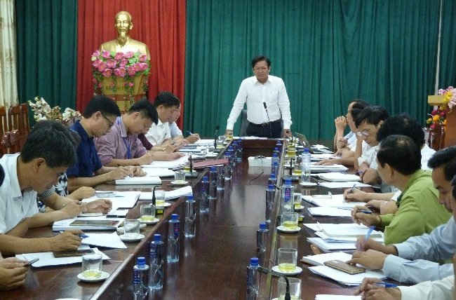 Ông Bùi Đức Hải, Phó Chủ tịch UBND tỉnh Sơn La phát biểu chỉ đạo buổi làm việc.