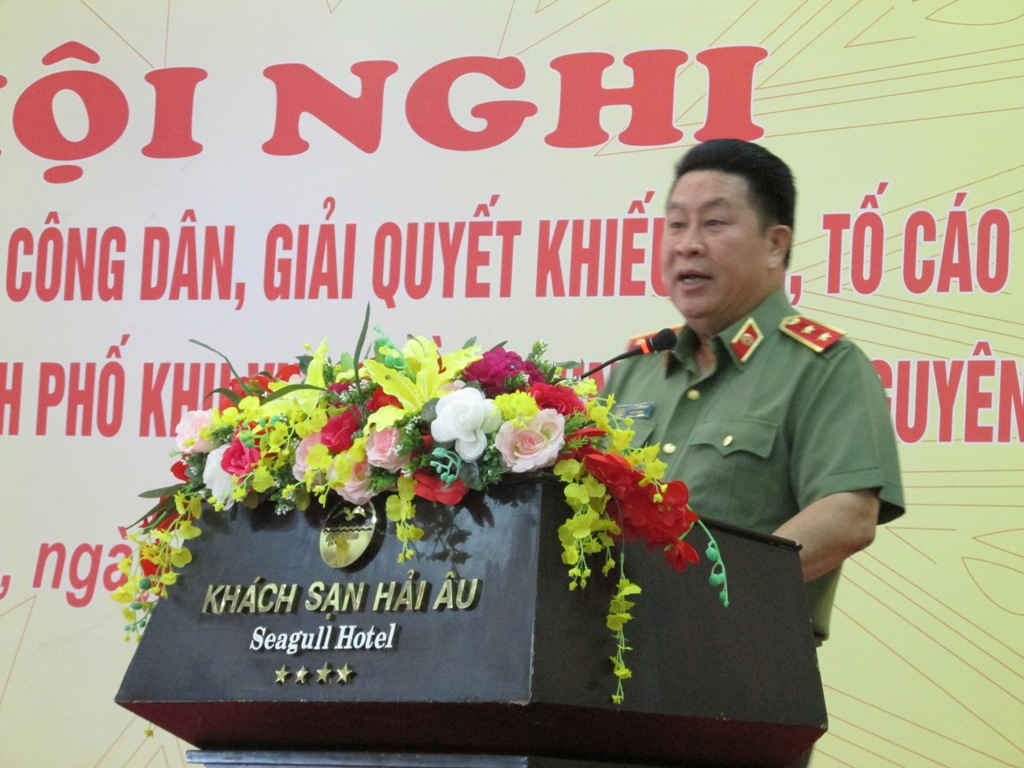 Trung tướng Bùi Văn Thành- Thứ trưởng Bộ Công An phát biểu tại hội nghị