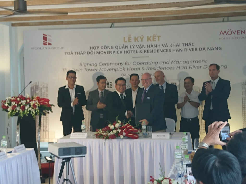 Ký kết hợp đồng quản lý vận hành và khai thác cho dự án tổ hợp khách sạn và căn hộ cao cấp Movenpick Hotel & Residences Han River Da Nang