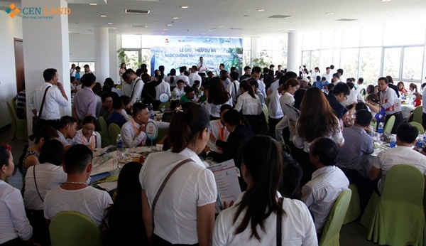  Một sự kiện STDA tổ chức thu hút hàng trăm khách hàng tham gia. 