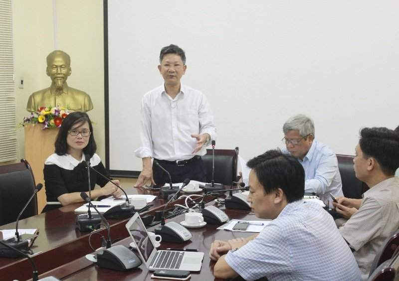 Viện trưởng Viện Khoa học Khí tượng Thủy văn và Biến đổi khí hậu Nguyễn Văn Thắng phát biểu tại Hội nghị