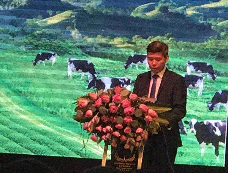 Ông Nguyễn Quang Phi Tín, Giám đốc dự án của TH phát biểu tại Hội nghị Xúc tiến đầu tư sáng 17/7