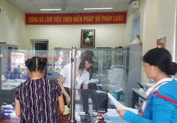 Nhiều lần PV tới UBND phường Quỳnh Mai nhưng không nhận được sự hợp tác từ lãnh đạo và thanh tra xây dựng nơi đây