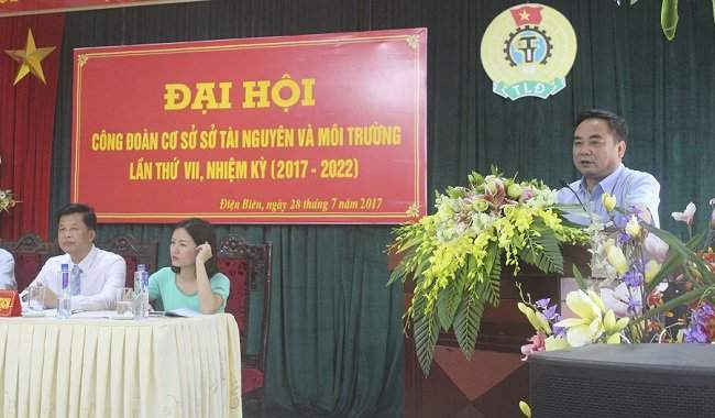 Ông Bùi Châu Tuấn – Bí thư Đảng ủy, Giám đốc Sở TN&MT Điện Biên phát biểu tại hội nghị