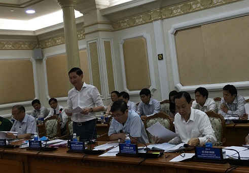 Phó Chủ tịch UBND TP.HCM - Trần Vĩnh Tuyến đề cập đến việc điều chỉnh lại cơ cấu chuyến bay.
