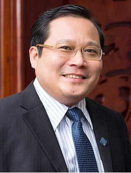 Ông Phan Huy Khang 