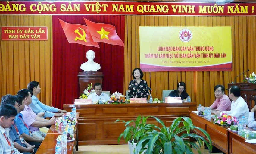 Bà Trương Thị Mai Ủy viên Bộ Chính trị, Bí thư Trung ương Đảng, Trưởng ban Dân vận Trung ương làm việc với Ban Dân vận Tỉnh ủy Đắk Lắk 