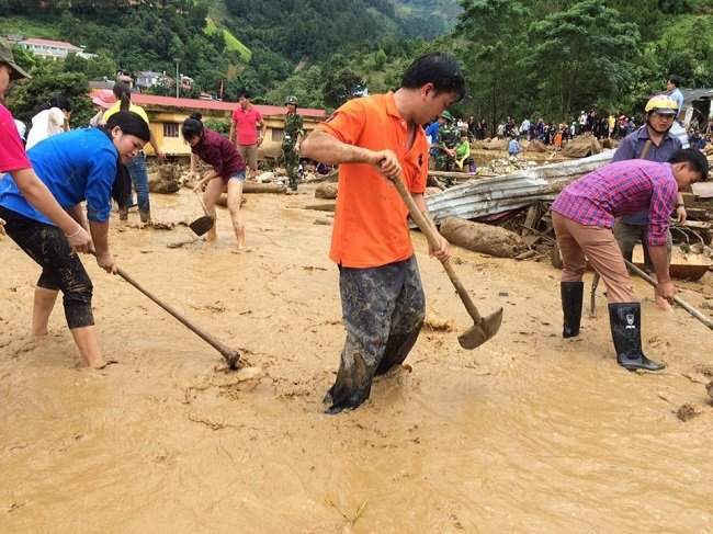 Huyện Mù Cang Chải huy động toàn bộ lực lượng khắc phục sau mưa lũ