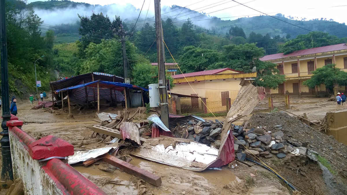 Nhiều công trình công cộng trên địa bàn huyện Mù Cang Chải bị phá hủy