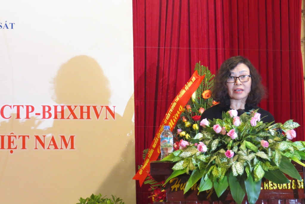 Bà Nguyễn Thị Minh- Thứ trưởng, Tổng Giám đốc BHXH Việt Nam phát biểu trong Hội nghị