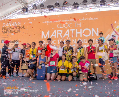 Tưng bừng cuộc thi Marathon Quốc tế Đà Nẵng 2017