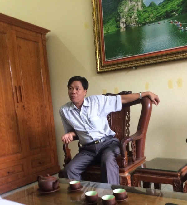 Ông Vũ Văn Hữu – Chủ tịch UBND xã Lạc Vân: Lãnh đạo huyện đồng ý mới được phép trả lời, cung cấp thông tin?