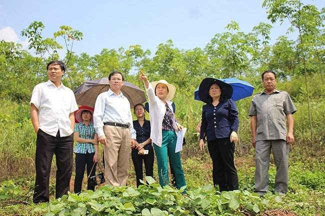 Đoàn công tác HĐND tỉnh Điện Biên giám sát việc sử dụng đất nông nghiệp trên địa bàn