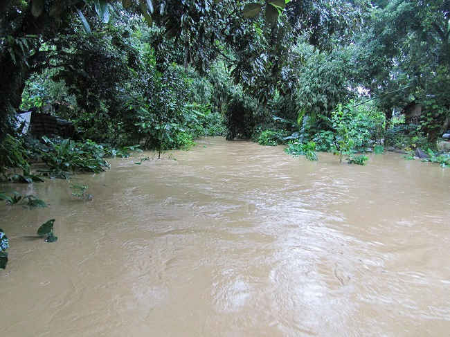 Nước sông Nậm Rốm, Hồng Líu dâng kỉ lục sau trận mưa
