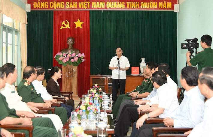 Thủ tướng phát biểu tại buổi làm việc với Ban Quản lý Lăng Chủ tịch Hồ Chí Minh.