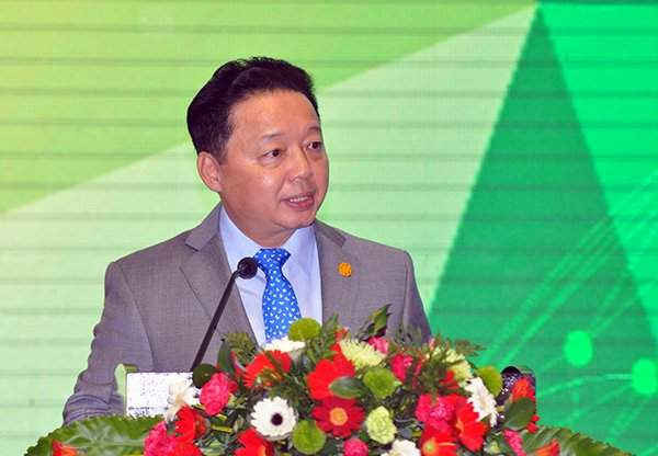 Bộ trưởng Bộ TN&MT Trần Hồng Hà phát biểu khai mạc cuộc đối thoại chiều 24/8