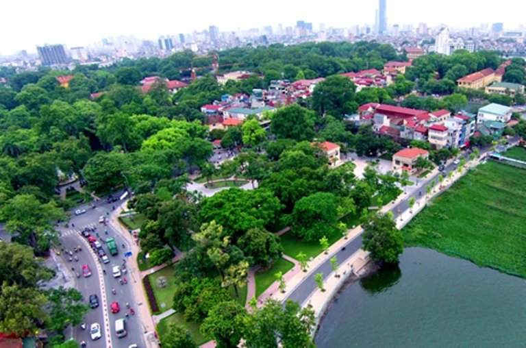 Cây xanh mang lại vẻ đẹp hiền hòa cho Thủ đô Hà Nội. Ảnh: Lê Hiếu