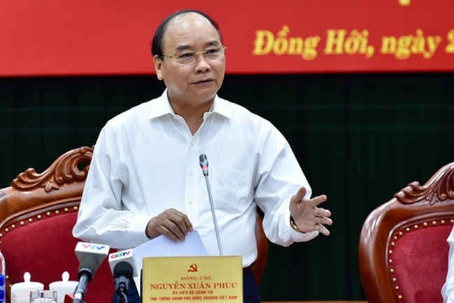 Thủ tướng Nguyễn Xuân Phúc làm việc tại Quảng Bình
