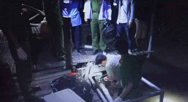 Trong 6 năm gần đây, Cty Huy Việt – Tây Đô bị xử phạt 5 lần. Gần đây nhất, đêm 12/7, lực lượng Cảnh sát phòng chống tội phạm về môi trường bắt quả tang, thu mẫu nước thải xả ra môi trường tại Cty này.