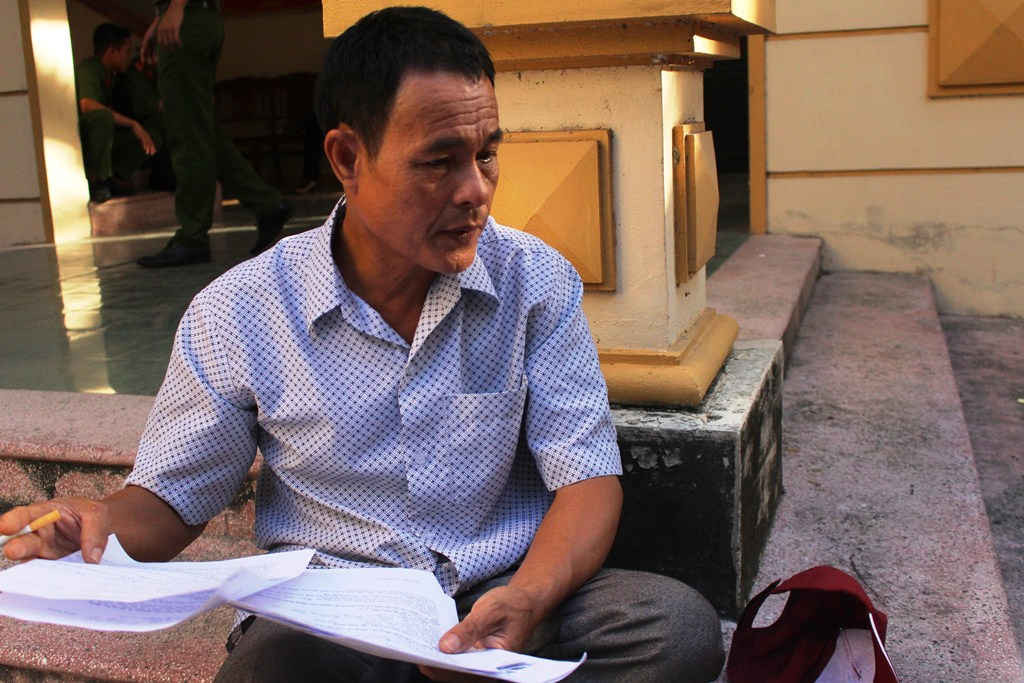 Ngư dân Trần Văn Liên ở phiên tòa xét xử
