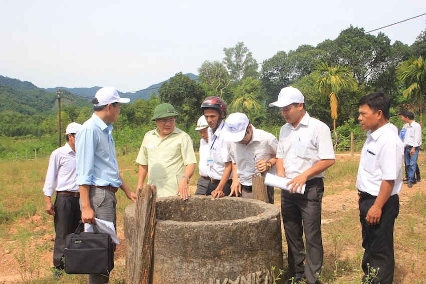 Lãnh đạo tỉnh Quảng Trị kiểm tra công tác bảo vệ môi trường trên địa bàn huyện miền núi Đakrông (Quảng Trị)