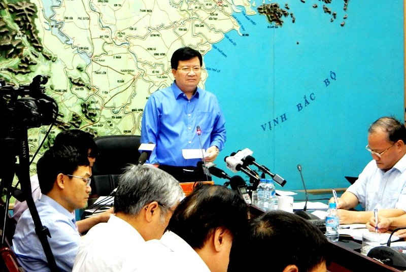 Phó Thủ tướng Trịnh Đình Dũng yêu cầu phải luôn chủ động ứng phó sự cố thiên tai và tìm kiếm cứu nạn