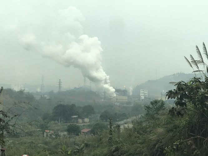Nhiều nhà máy gây ô nhiễm môi trường tại Khu công nghiệp Tằng Loỏng