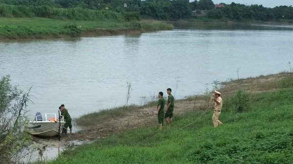 Lực lượng Công an huyện thường xuyên tuần tra, kiểm soát đoạn sông này