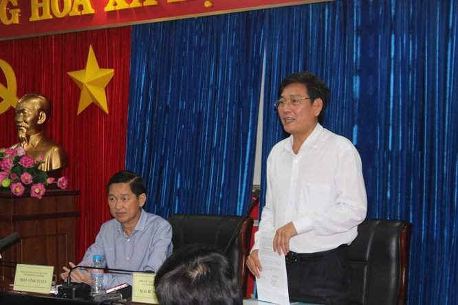 Phó Chủ tịch Thường trực UBND tỉnh Bình Dương Mai Hùng Dũng phát biểu