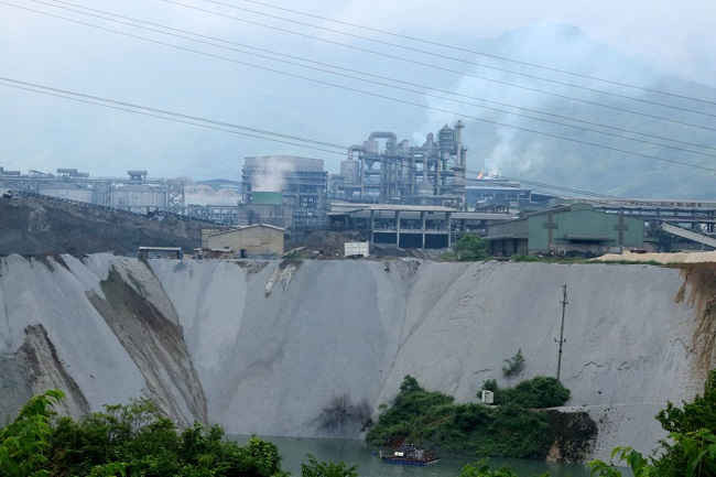 Ô nhiễm môi trường trong KCN Tằng Lỏong, Bảo Thắng (Lào Cai) đang ở mức “báo động đỏ”