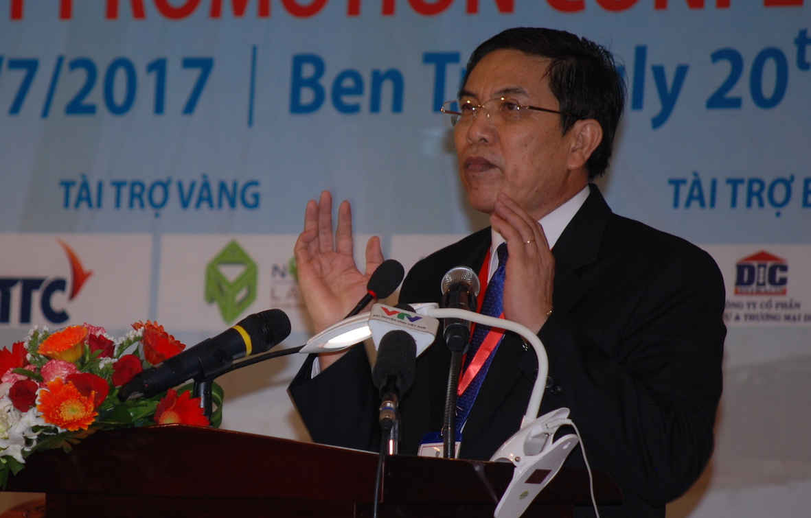 Chủ tịch UBND tỉnh Bến Tre Cao Văn Trọng