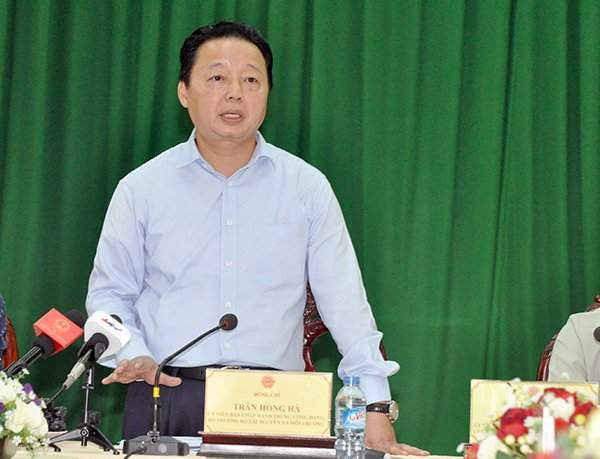 Bộ trưởng Trần Hồng Hà: Giám sát chặt việc thực hiện các cam kết BVMT của NM Giấy Lee&Man Hậu Giang