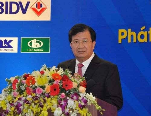 Phó thủ tướng Trịnh Đình Dũng lưu ý Quảng Ngãi cần tăng cường phối hợp kết nối với các địa phương trong việc hoạch định các chính sách phát triển KT-XH