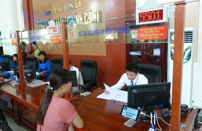Từ 2/6/2017, việc tiếp nhận hồ sơ và trả kết quả TTHC của Sở TN&MT Sơn La được thực hiện tại Trung tâm hành chính công tỉnh Sơn La.
