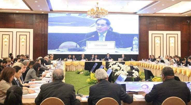Hội nghị tổng kết quan chức cao cấp (CSOM) chính thức khai mạc lúc 9 giờ sáng nay 6.11 tạo Khách sạn Furama, Đà Nẵng, mở màn cho Tuần lễ cấp cao Diễn đàn hợp tác kinh tế châu Á - Thái Bình Dương (APEC) 2017
