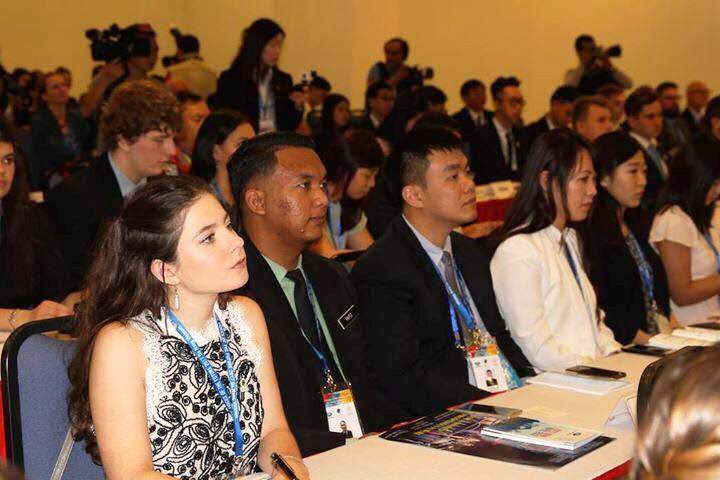 Gần 180 đại biểu trẻ từ 21 nền kinh tế thành viên tham gia VOF