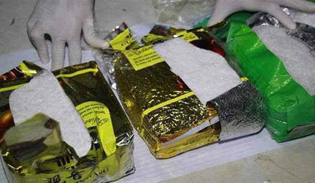 Tang vật 4kg ma túy: Ảnh Cục Hải quan Hà Tĩnh cung cấp