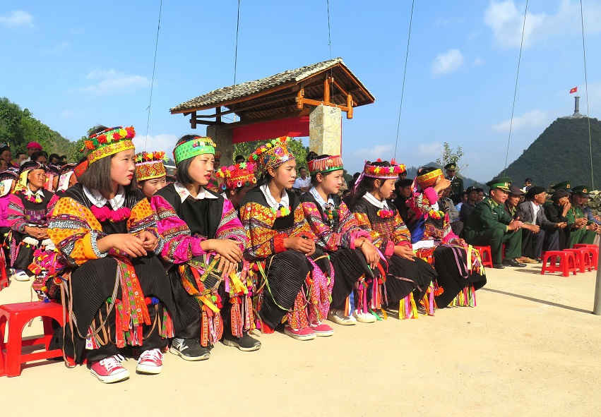 gày hội đại đoàn kết các dân tộc ở thôn Lô Lô Chải, xã Lũng Cú (huyện Đồng Văn-Hà Giang).